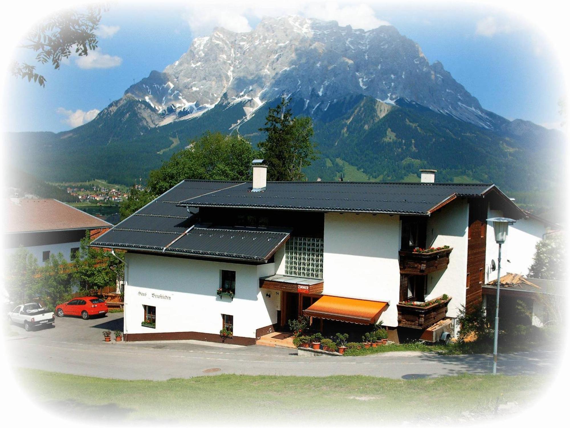 Haus Bergfrieden Hotel Lermoos Luaran gambar