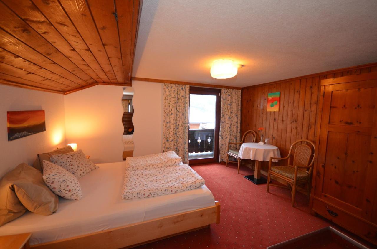 Haus Bergfrieden Hotel Lermoos Luaran gambar